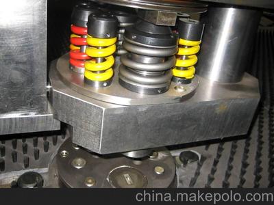 供應數控自動八工位沖床 精密模具 用于篩網等鈑金行業圖片,供應數控自動八工位沖床 精密模具 用于篩網等鈑金行業圖片大全,青島大東自動化科技-